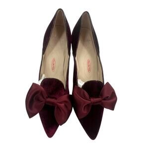 Amalfi by Rangoni burgundy velvet bow kitten heels sz 8.5